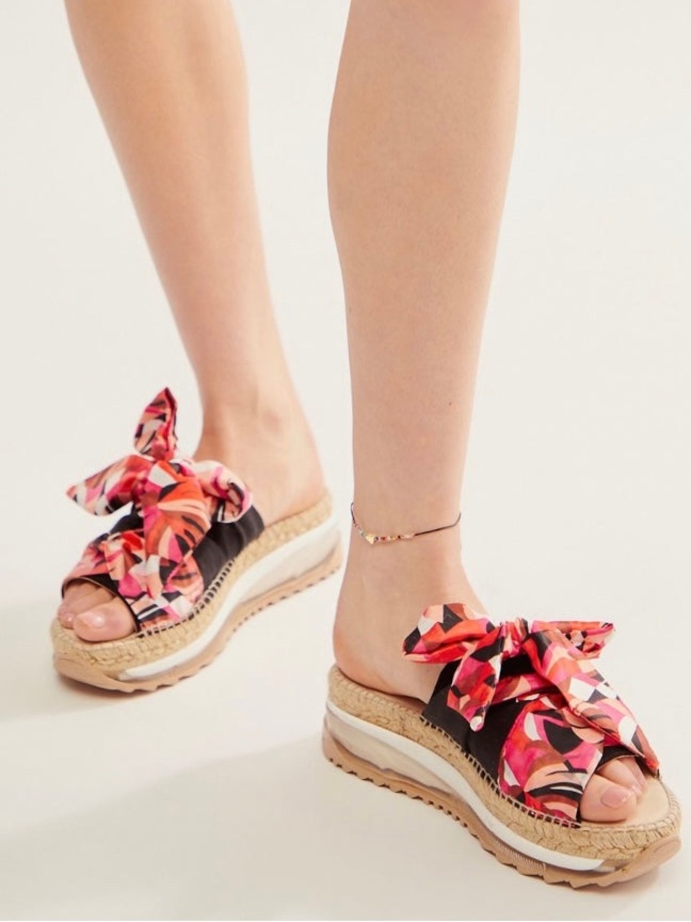 Free People Pink Chapmin Patterned Bow Espadrille Slide Sandals